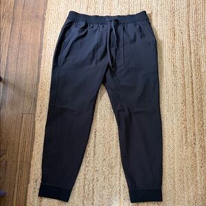 lululemon athletica Men's Charcoal Joggers